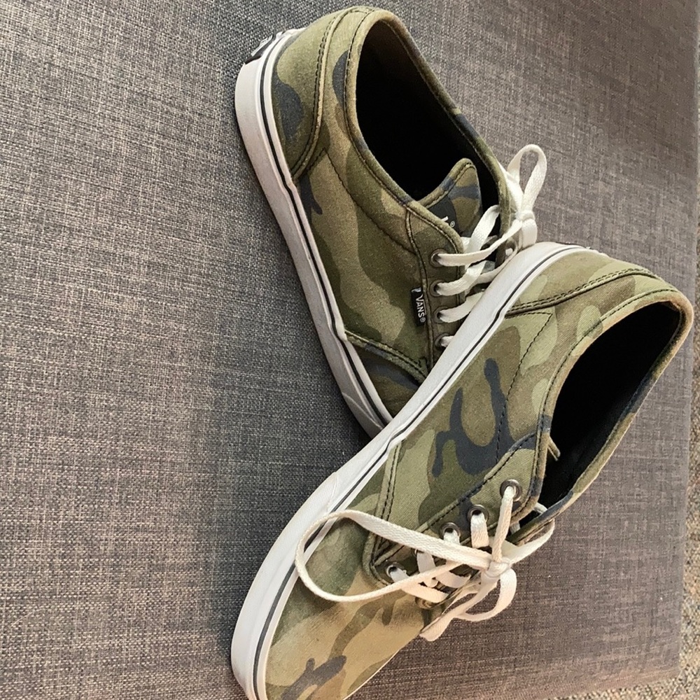 Men’s shoes